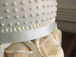 Malta Wedding Inspirations - White and Green Wedding Cake